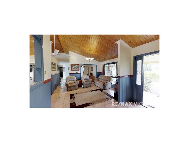 9 Cliff Court, Elimbah QLD 4516