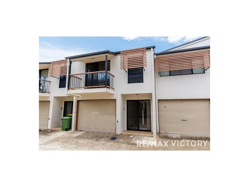 2/17 Lower King Street, Caboolture QLD 4510
