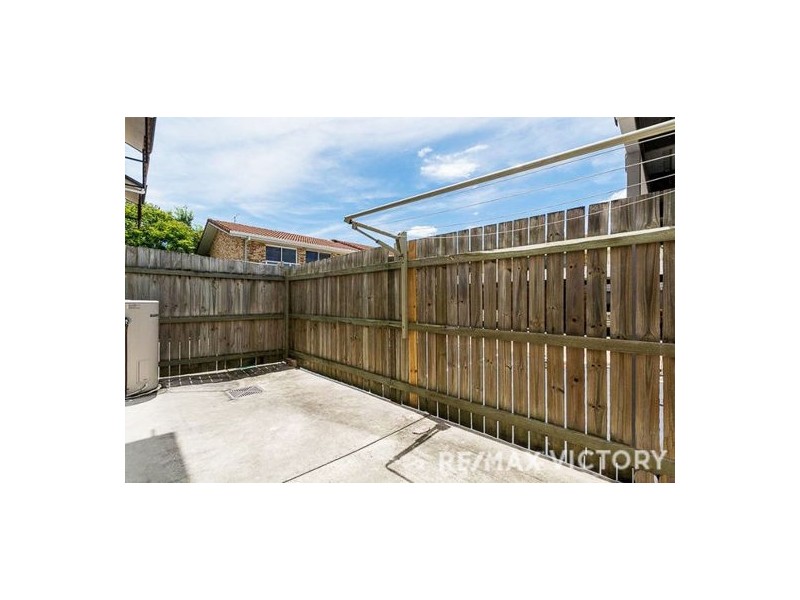 2/17 Lower King Street, Caboolture QLD 4510