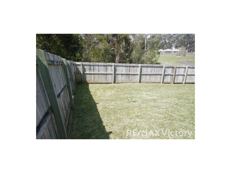 16 Silkyoak Drive, Morayfield QLD 4506