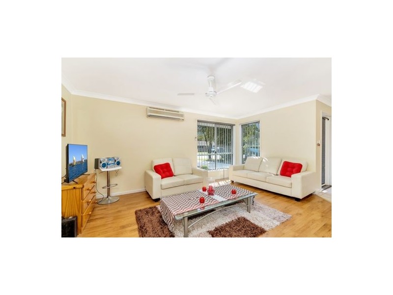 31 Crestbrook Drive, Morayfield QLD 4506