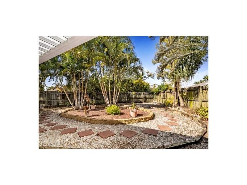 31 Crestbrook Drive, Morayfield QLD 4506