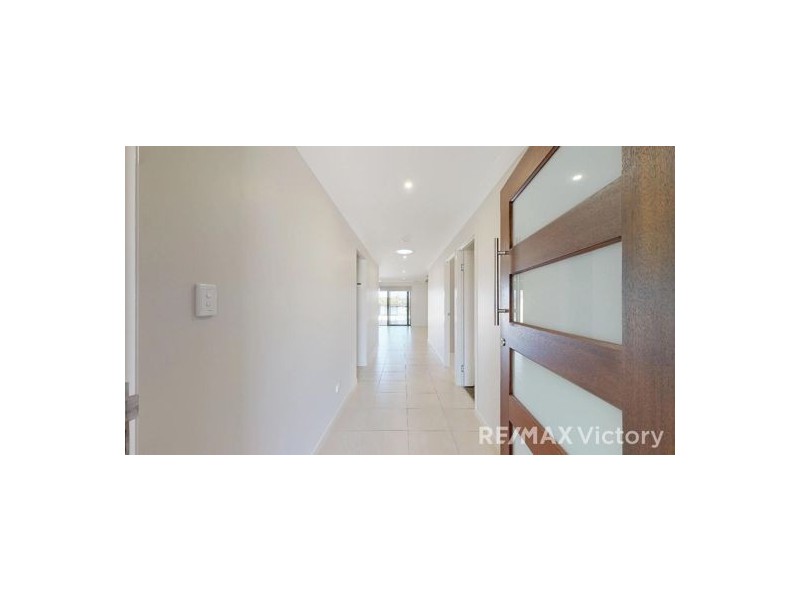 24 Coffey Court, Beachmere QLD 4510