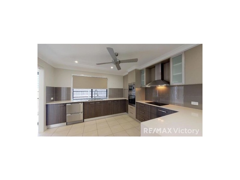 24 Coffey Court, Beachmere QLD 4510