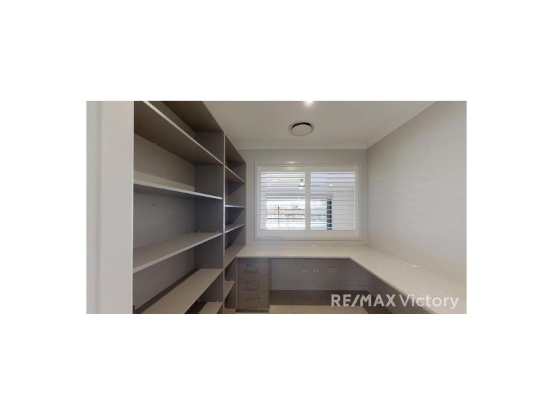 24 Coffey Court, Beachmere QLD 4510