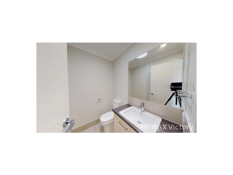 24 Coffey Court, Beachmere QLD 4510