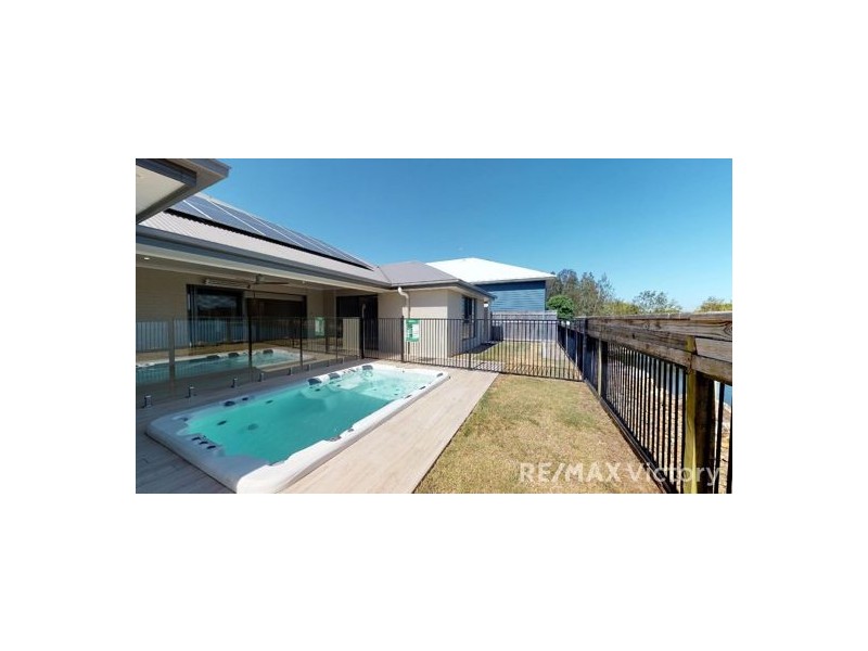 24 Coffey Court, Beachmere QLD 4510