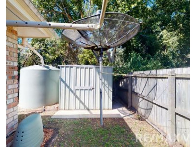 37 Cambridge Crescent, Fitzgibbon QLD 4018