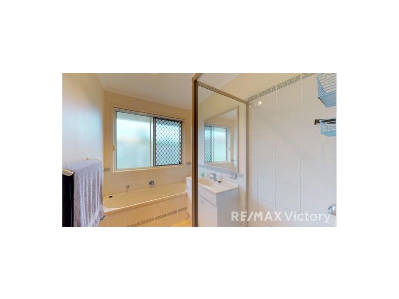 17 Oasis Court, Morayfield QLD 4506