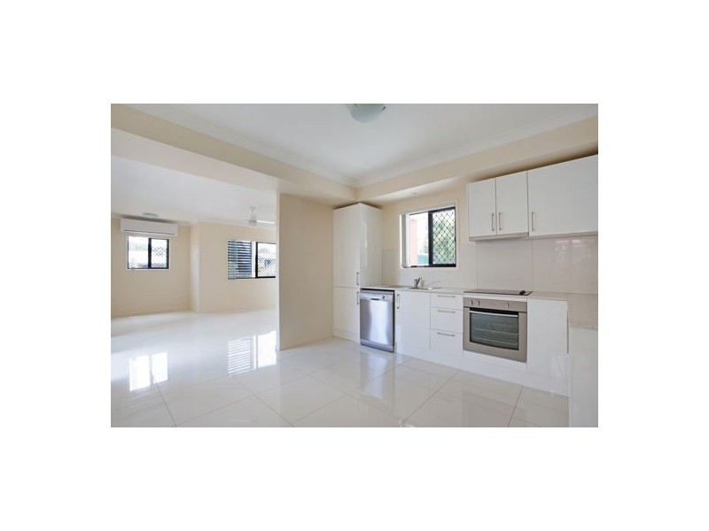 Unit 1/24 Mortimer Street, Caboolture QLD 4510