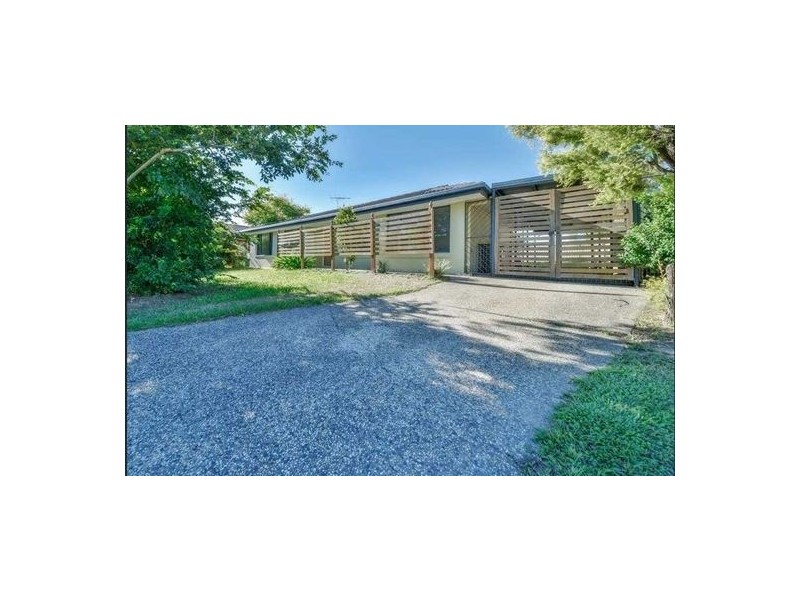 15 Chelsea Promenade, Caboolture South QLD 4510