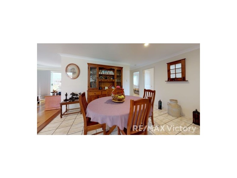 6 Dorunda Avenue, Beachmere QLD 4510