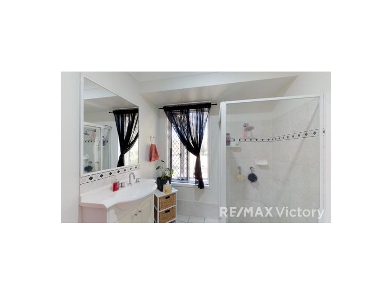 119 Wattlebird Drive, Elimbah QLD 4516