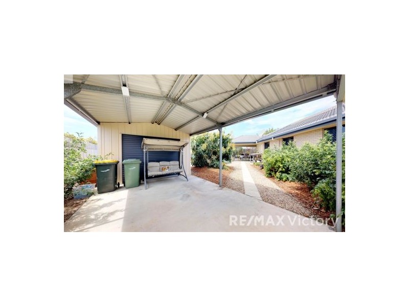 4 Nadia Place, Morayfield QLD 4506