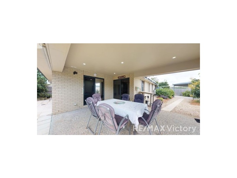 4 Nadia Place, Morayfield QLD 4506