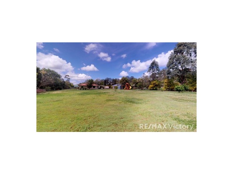 16 Arrowfield Court, Wamuran QLD 4512