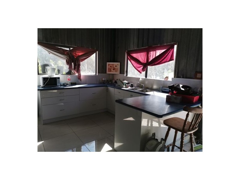 135 Mahogany Road, Bauple QLD 4650