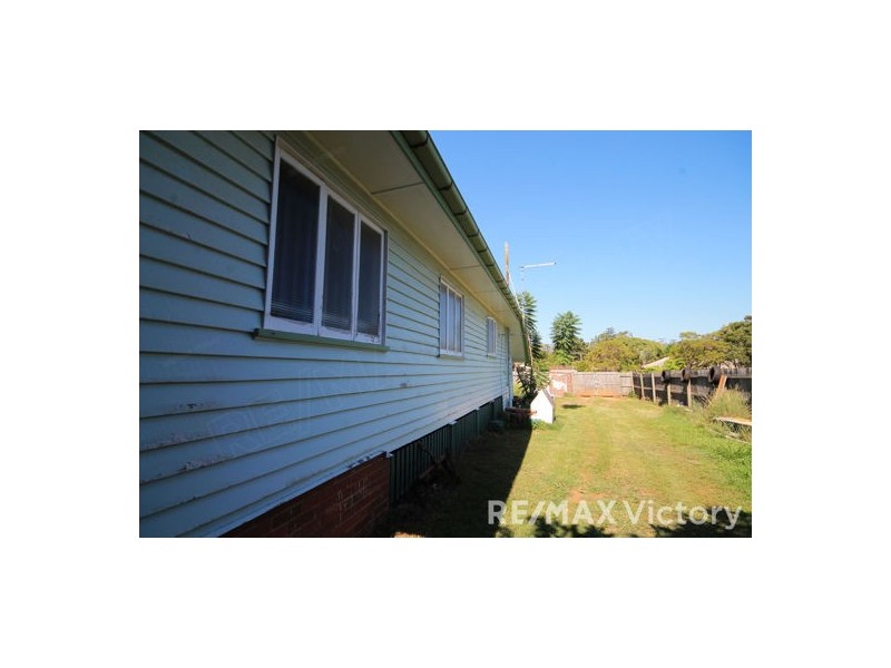 1227 Anzac Avenue, Kallangur QLD 4503