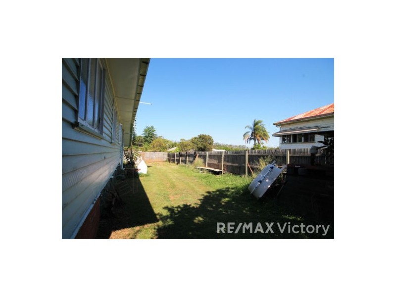 1227 Anzac Avenue, Kallangur QLD 4503
