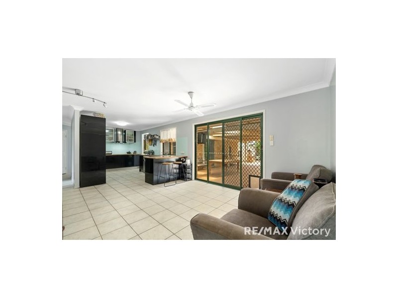 44 Forbes Court, Morayfield QLD 4506