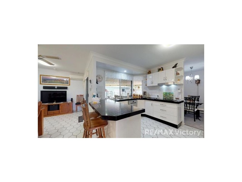 1 Turnbull Crescent, Morayfield QLD 4506