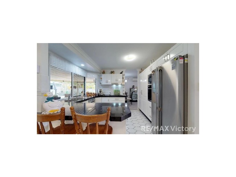 1 Turnbull Crescent, Morayfield QLD 4506