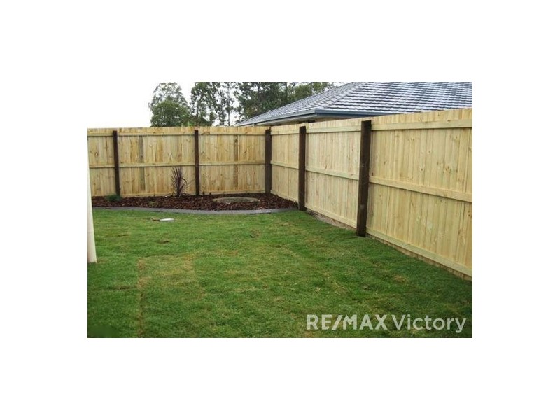 1 & 2 /21 Lanita Chase, Morayfield QLD 4506