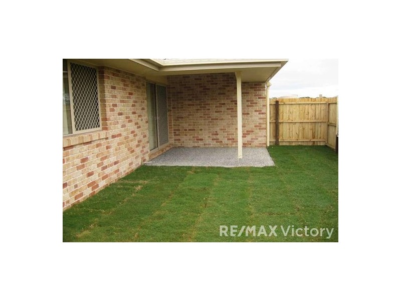 1 & 2 /21 Lanita Chase, Morayfield QLD 4506