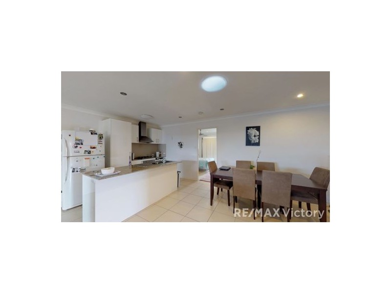 1 & 2 /21 Lanita Chase, Morayfield QLD 4506