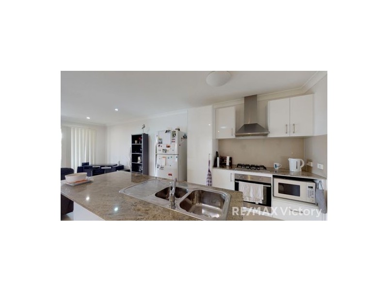 1 & 2 /21 Lanita Chase, Morayfield QLD 4506