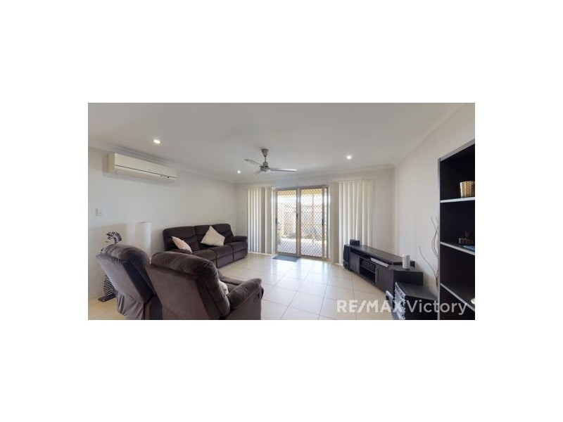 1 & 2 /21 Lanita Chase, Morayfield QLD 4506
