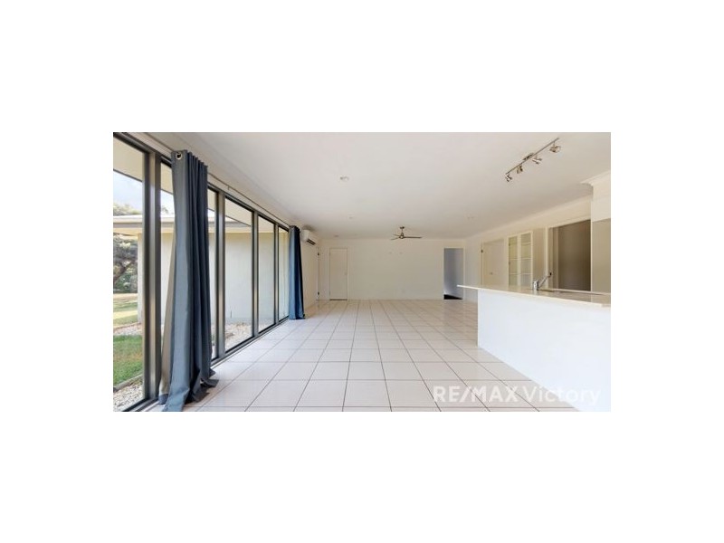9 Flametree Court, Elimbah QLD 4516