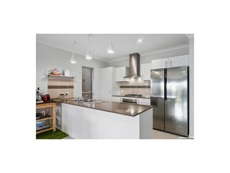 8 Coggins Street, Caboolture South QLD 4510