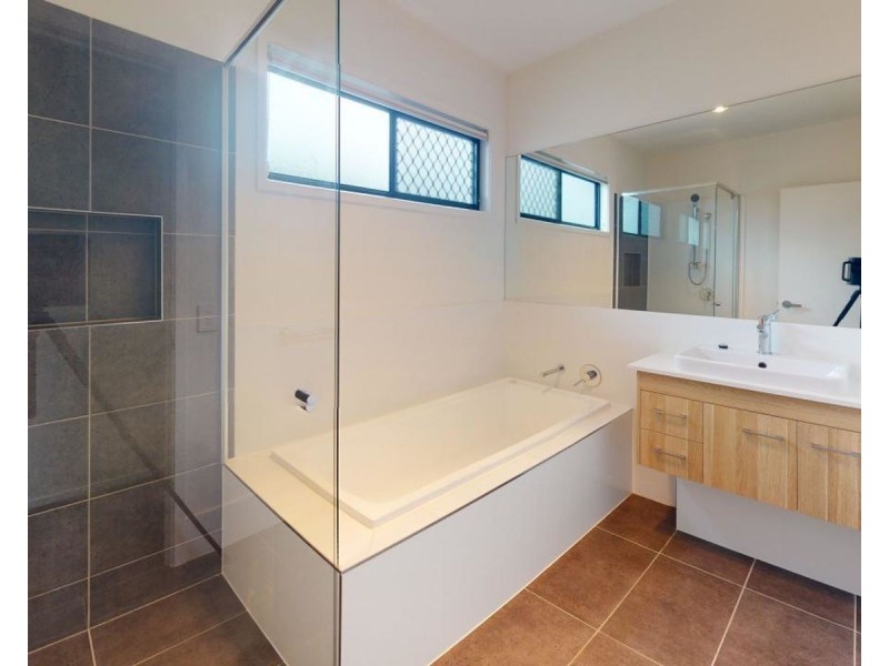 52 Biarra Street, Deagon QLD 4017