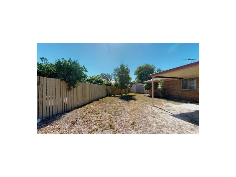 6 Siska Court, Beachmere QLD 4510