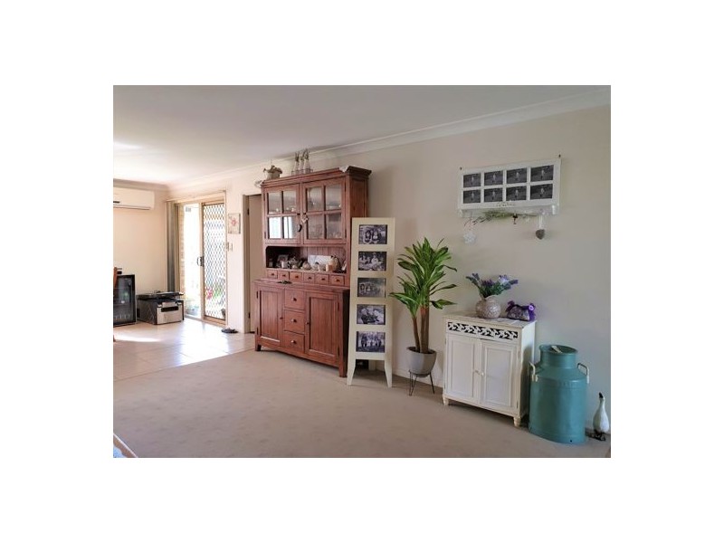 18 Adrian St, Caboolture QLD 4510