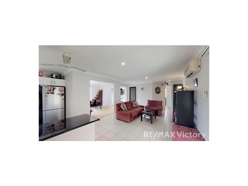 4 Mowbray Court, Kallangur QLD 4503