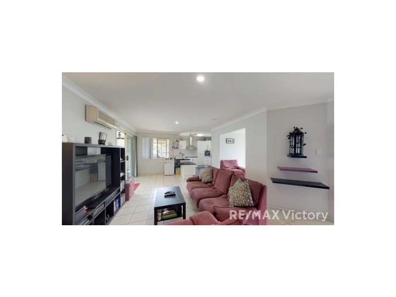 4 Mowbray Court, Kallangur QLD 4503