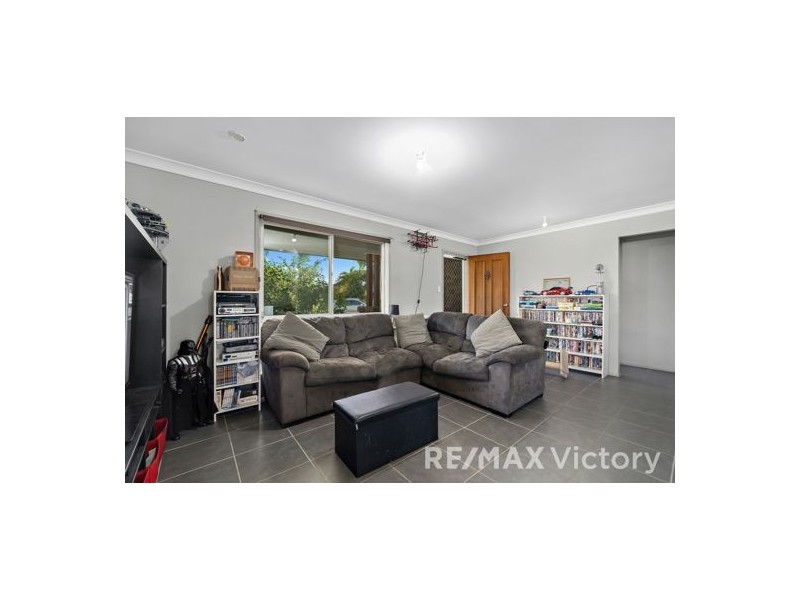 8 Suncrest Court, Caboolture QLD 4510