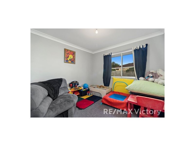 8 Suncrest Court, Caboolture QLD 4510