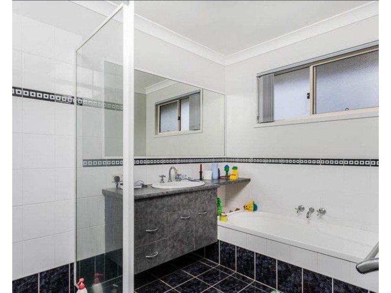 5 Atthow Street, North Lakes QLD 4509