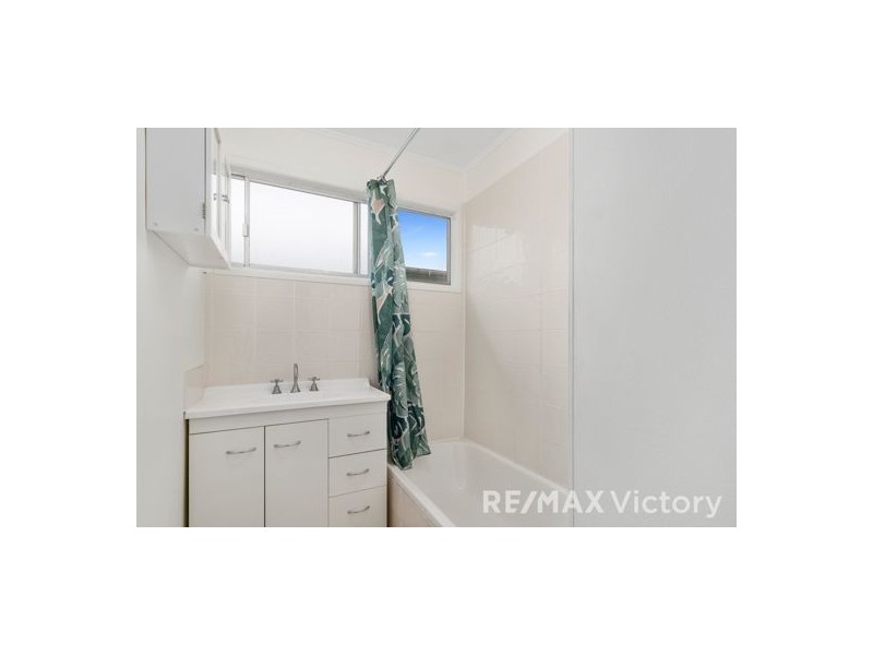 23 Moon Street, Caboolture South QLD 4510