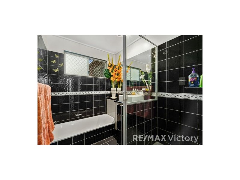 28 Railway Parade, Caboolture QLD 4510