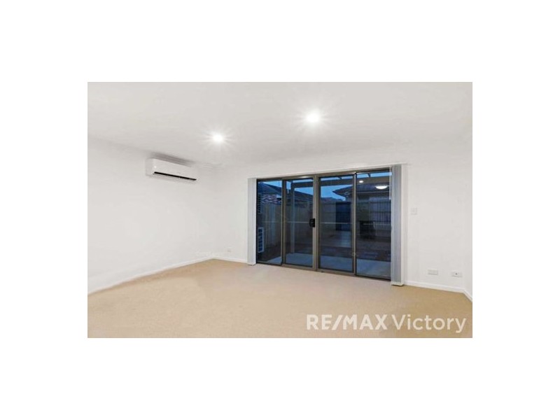 18/11 Thistledome Street, Morayfield QLD 4506