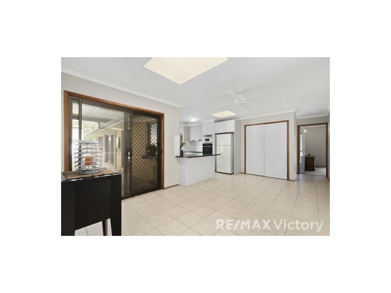 10 Hall Road, Narangba QLD 4504