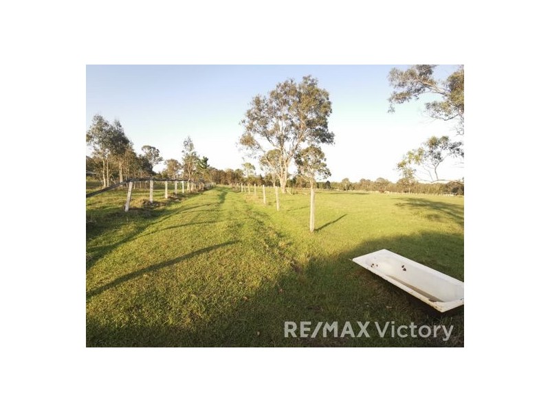 180 Beachmere Road, Caboolture QLD 4510