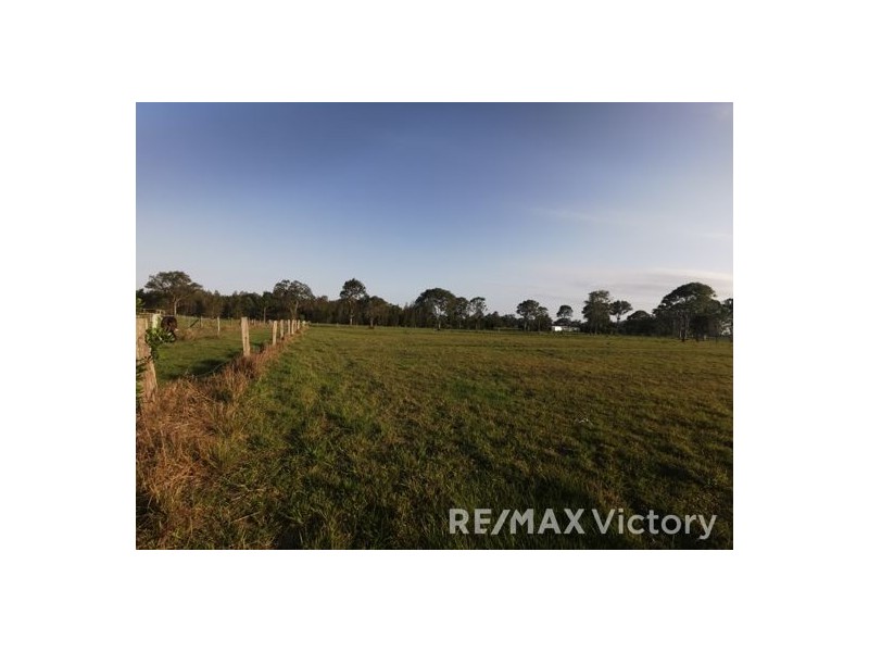 180 Beachmere Road, Caboolture QLD 4510