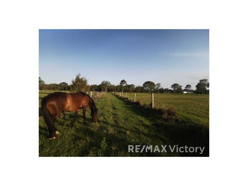 180 Beachmere Road, Caboolture QLD 4510