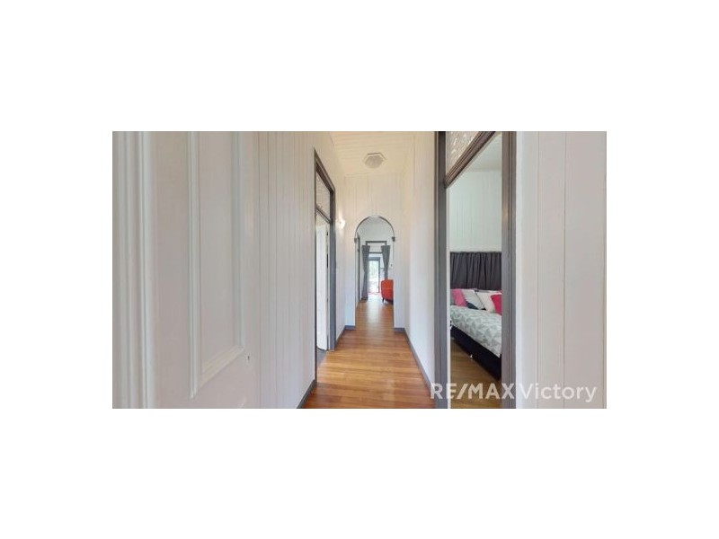 27 Durundur St, Woodford QLD 4514