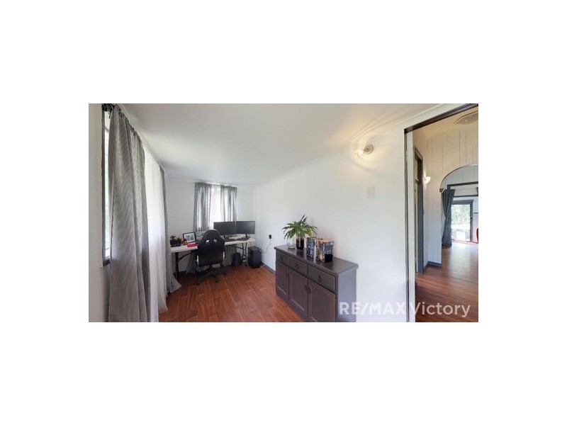 27 Durundur St, Woodford QLD 4514